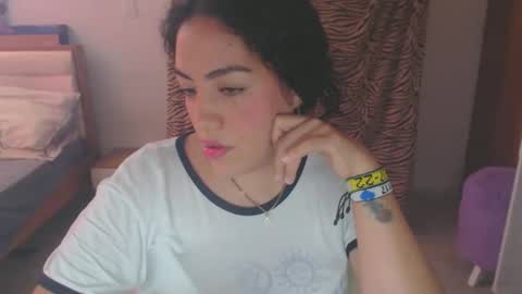 Snapshot of maryam_arabicmilk chatting on 21, 10, 2025 maryam_arabicmilk online show from 21, 10, 2025