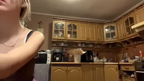 Tessa  online show from 2, 3, 2026