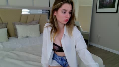 Snapshot of marybeth_snow chatting on 20, 1, 2025 Marybeth online show from 20, 1, 2025