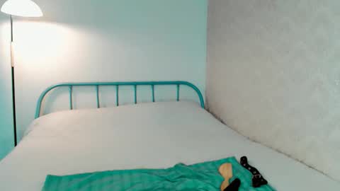 Anna online show from 5, 3, 2026