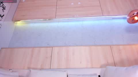   online show from 8, 1, 2025