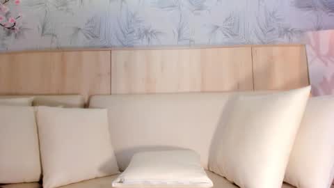   online show from 26, 9, 2025