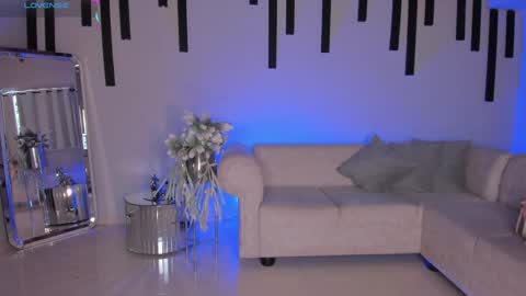  Mary  online show from 6, 1, 2025