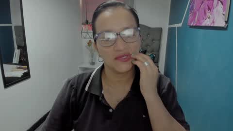 Snapshot of marylinmilf chatting on 2, 12, 2024 Marylin online show from 2, 12, 2024