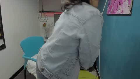 Snapshot of marylinmilf chatting on 5, 12, 2024 Marylin online show from 5, 12, 2024