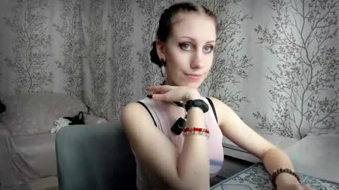 Mary Lou online show from 11, 2, 2026