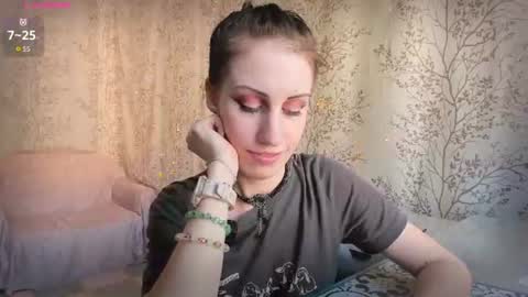 Snapshot of marylou_ chatting on 18, 6, 2026 Mary Lou online show from 18, 6, 2026