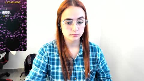 Dulce Maria online show from 5, 2, 2025