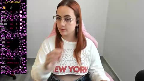 Dulce Maria online show from 6, 3, 2025