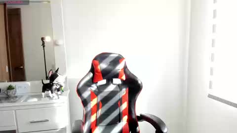 Dulce Maria online show from 11, 9, 2025