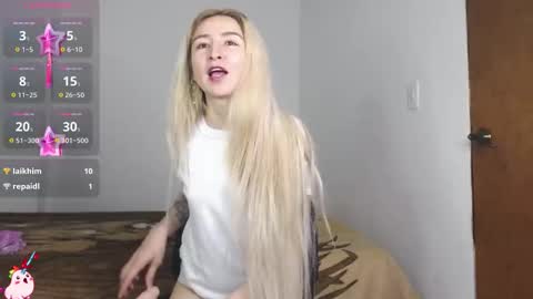 Snapshot of marylyrose chatting on 6, 10, 2025 maryly rose online show from 6, 10, 2025