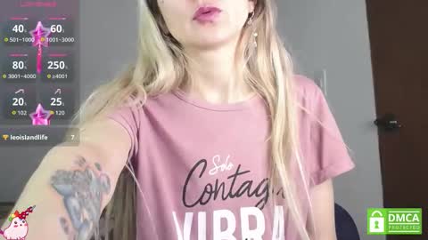 Snapshot of marylyrose chatting on 29, 10, 2025 maryly rose online show from 29, 10, 2025