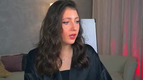 Mary Miller online show from 25, 9, 2025