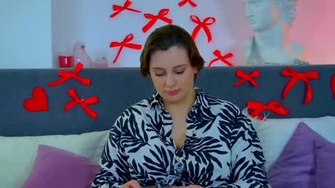 MaryMurrays online show from 4, 3, 2025