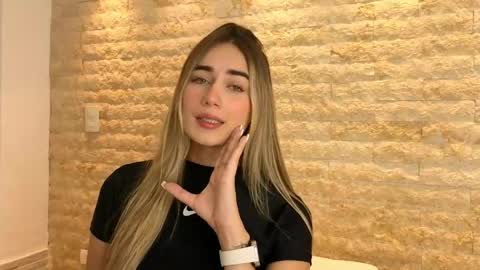 Snapshot of maryy_campbell chatting on 26, 5, 2026 maryy campbell online show from 26, 5, 2026