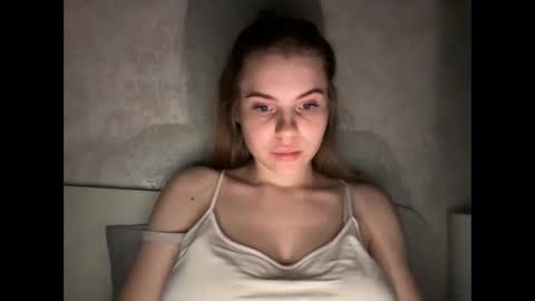 MaryYourr online show from 21, 12, 2025