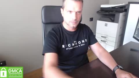 Snapshot of maschiodavide89 chatting on 3, 8, 2026 David online show from 3, 8, 2026