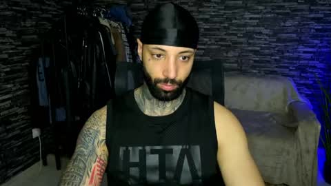 masculineguy69 online show from 21, 4, 2026