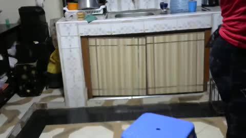 Cate online show from 6, 10, 2025