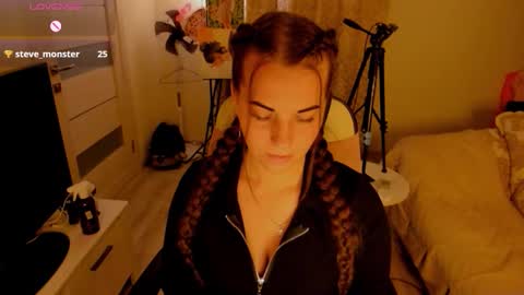 Masha online show from 9, 10, 2025