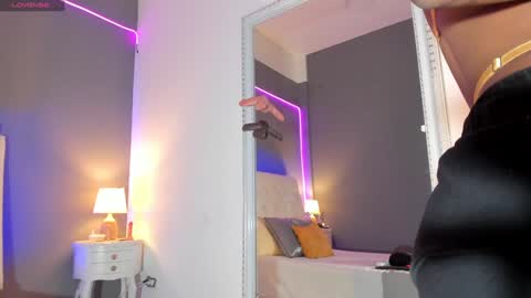 Snapshot of masha_eroticxx chatting on 11, 1, 2025 Masha Foxx online show from 11, 1, 2025