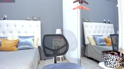 Snapshot of masha_eroticxx chatting on 19, 1, 2025 Masha Foxx online show from 19, 1, 2025