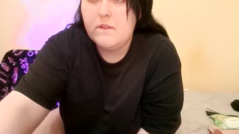 Snapshot of masha_mashenka chatting on 3, 11, 2025 masha mashenka online show from 3, 11, 2025