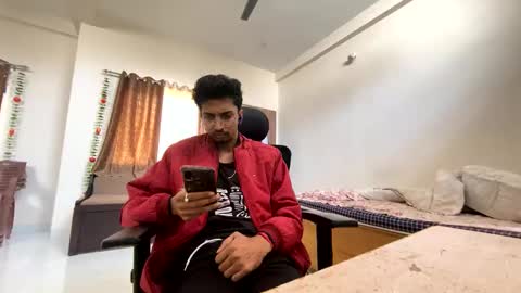 Mask Boy online show from 23, 12, 2024