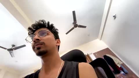 Mask Boy online show from 13, 2, 2025