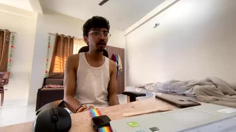 Mask Boy online show from 17, 2, 2025