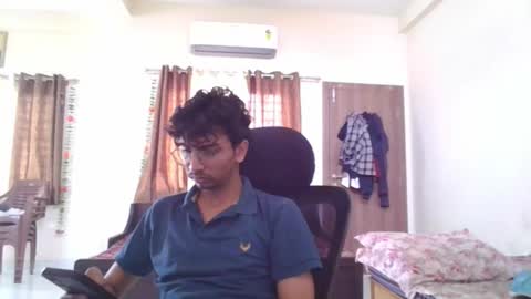 Mask Boy online show from 16, 9, 2025