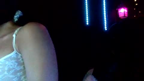 Snapshot of maskddcouple chatting on 7, 7, 2026 maskddcouple online show from 7, 7, 2026