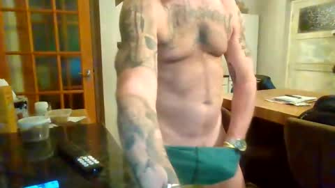 Masked Masturbation Couple online show from 18, 11, 2025