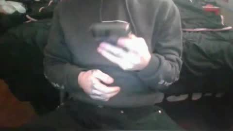 maskeddude69 online show from 15, 12, 2025