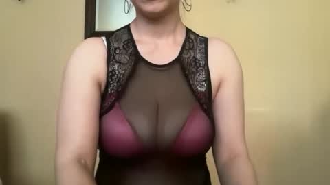 maskedflirt3 online show from 17, 4, 2026