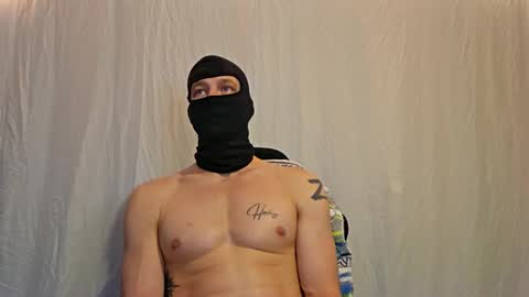 Snapshot of maskedyogaman chatting on 19, 2, 2026 maskedyogaman online show from 19, 2, 2026