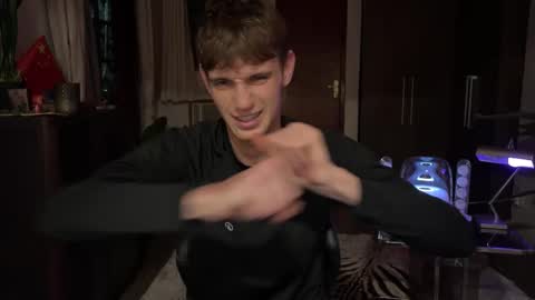 Snapshot of mason_gallagher chatting on 11, 10, 2025 Mason online show from 11, 10, 2025