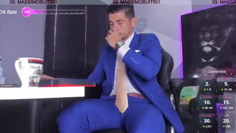 Snapshot of massimo_g chatting on 17, 12, 2024 I am Massimo online show from 17, 12, 2024