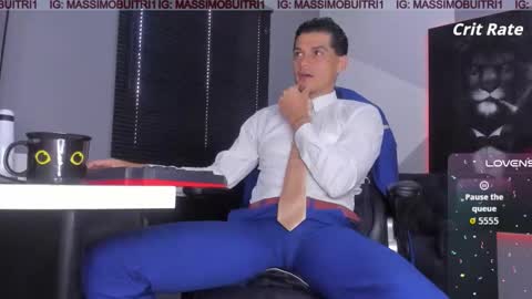 Snapshot of massimo_g chatting on 12, 11, 2025 I am Massimo online show from 12, 11, 2025