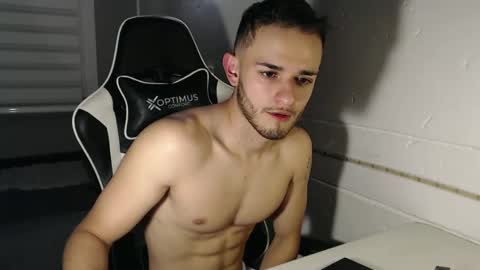 Snapshot of massimo_jiovano chatting on 11, 2, 2025 massimo online show from 11, 2, 2025