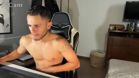 Snapshot of massimo_jiovano chatting on 19, 9, 2025 massimo online show from 19, 9, 2025