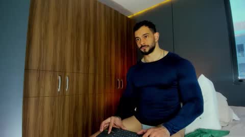 Snapshot of massimo_visconti chatting on 4, 3, 2026 massimo online show from 4, 3, 2026