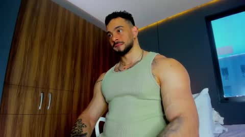 Snapshot of massimo_visconti chatting on 8, 3, 2026 massimo online show from 8, 3, 2026