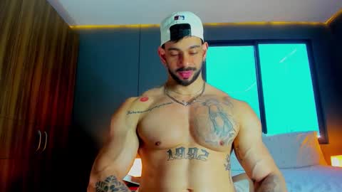 Snapshot of massimo_visconti chatting on 27, 3, 2026 massimo online show from 27, 3, 2026