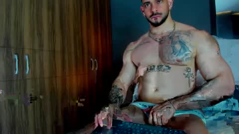 Snapshot of massimo_visconti chatting on 1, 4, 2026 massimo online show from 1, 4, 2026