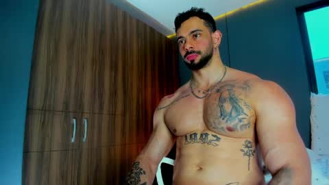 Snapshot of massimo_visconti chatting on 9, 4, 2026 massimo online show from 9, 4, 2026