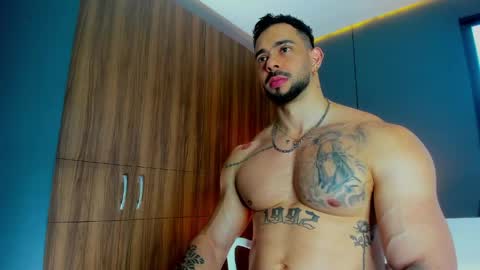 Snapshot of massimo_visconti chatting on 13, 4, 2026 massimo online show from 13, 4, 2026