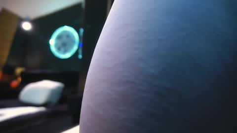 massimowalton2 online show from 17, 11, 2025