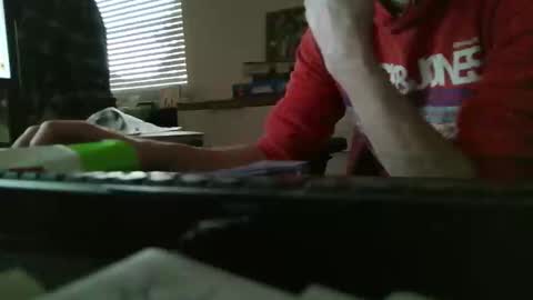 Snapshot of mastax15 chatting on 8, 10, 2025 mastax15 online show from 8, 10, 2025