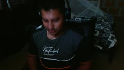 Snapshot of master_aron chatting on 3, 2, 2025 master_aron online show from 3, 2, 2025